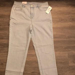 Skinny Light Blue Jeans